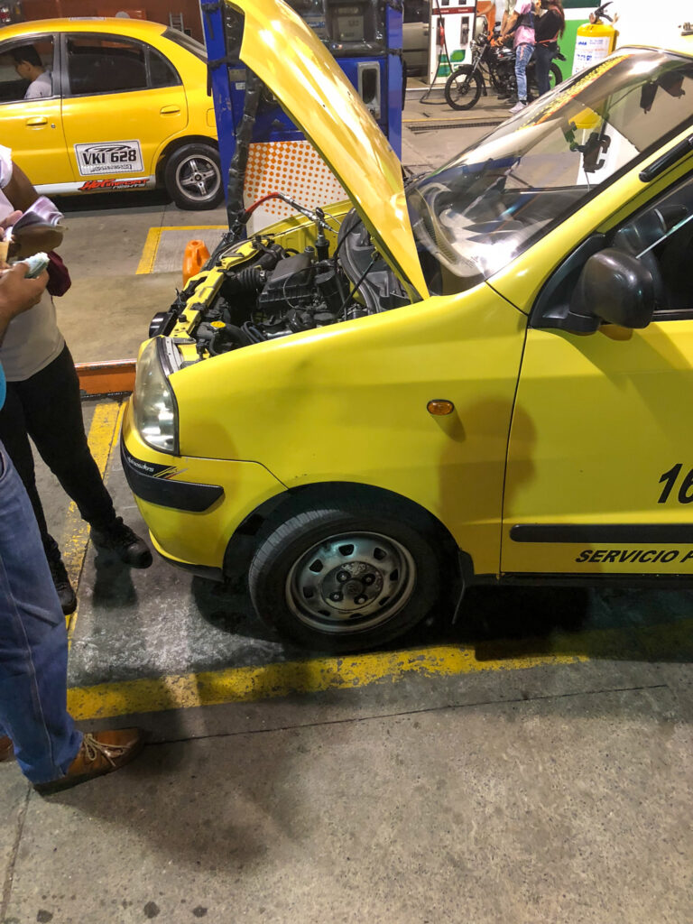 Colombia Taxi Armenia